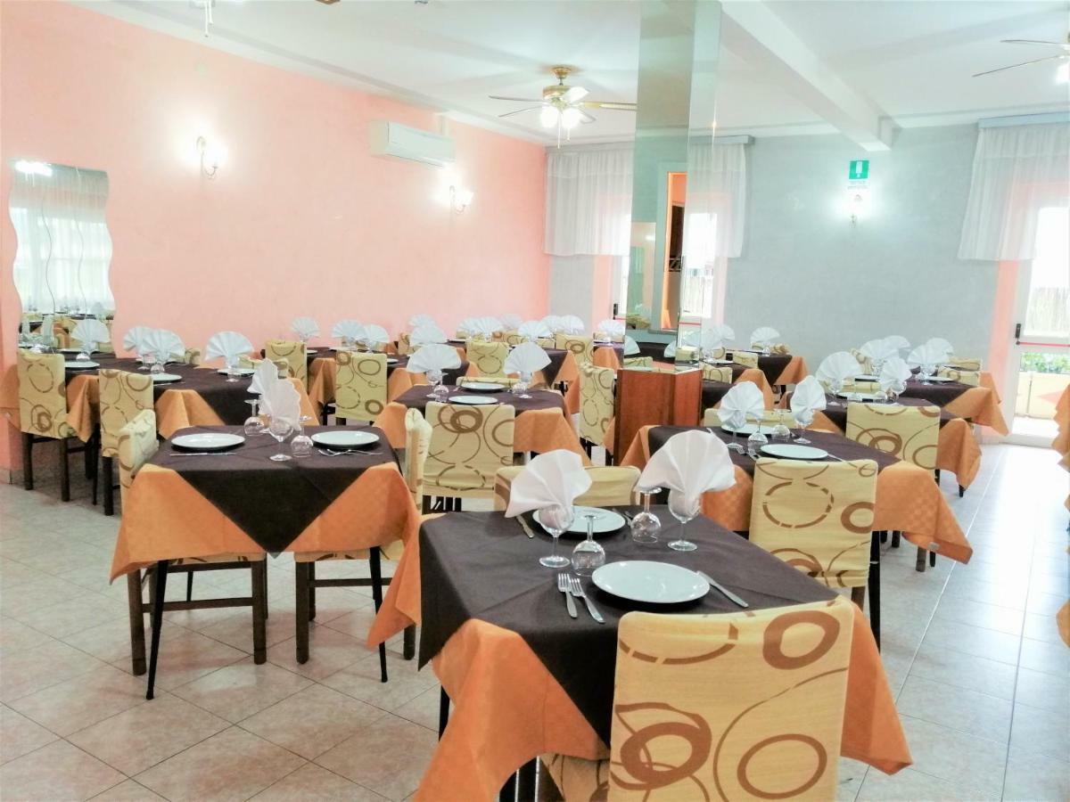 Hotel Alba 리미니 외부 사진